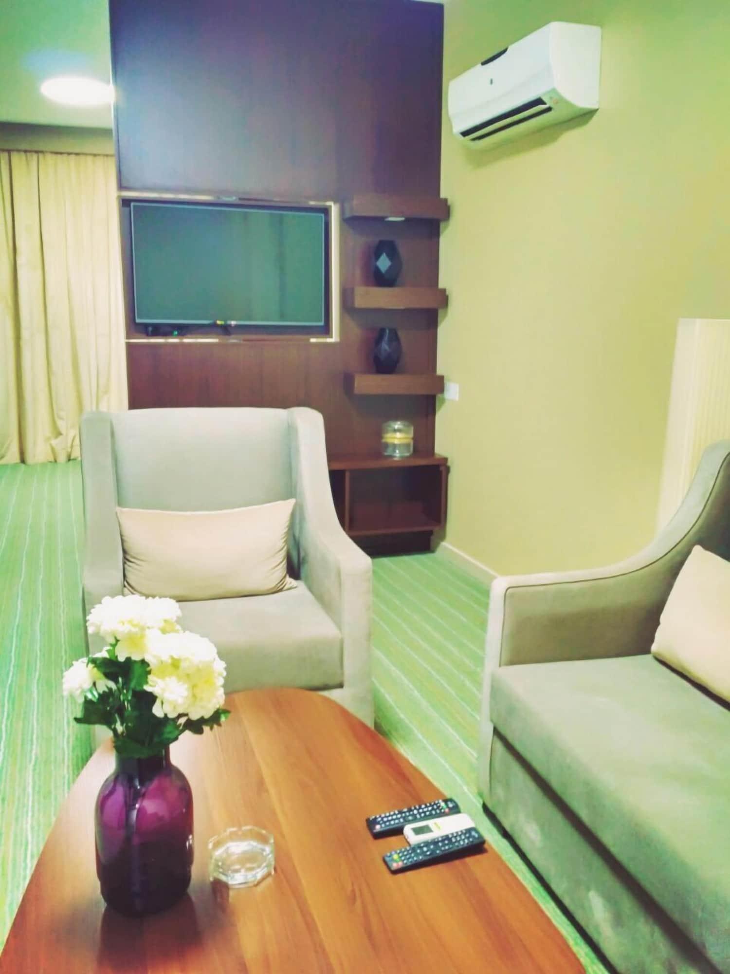 Al Dyafa Hotel Suites Salalah Exterior photo