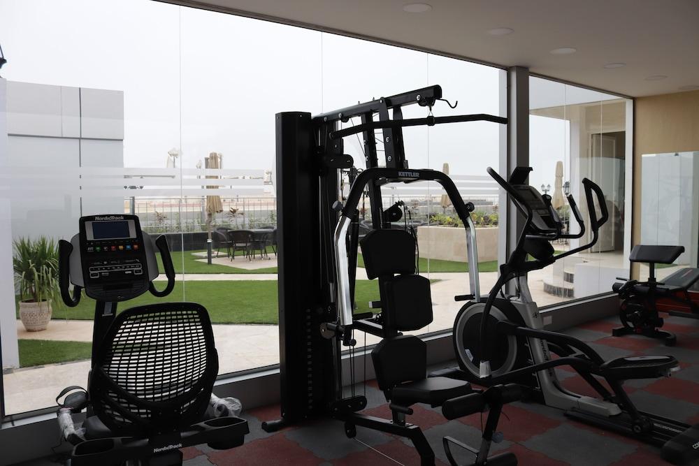 Al Dyafa Hotel Suites Salalah Exterior photo